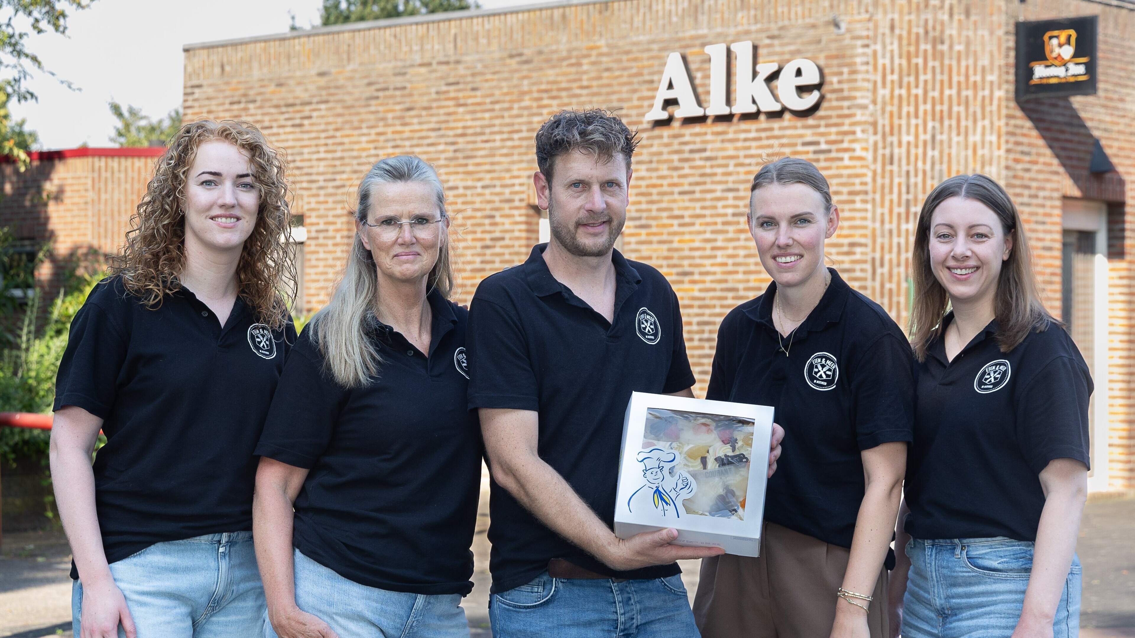 Feest, foodtrucks en verbinding: Eten & meer krijgt taart