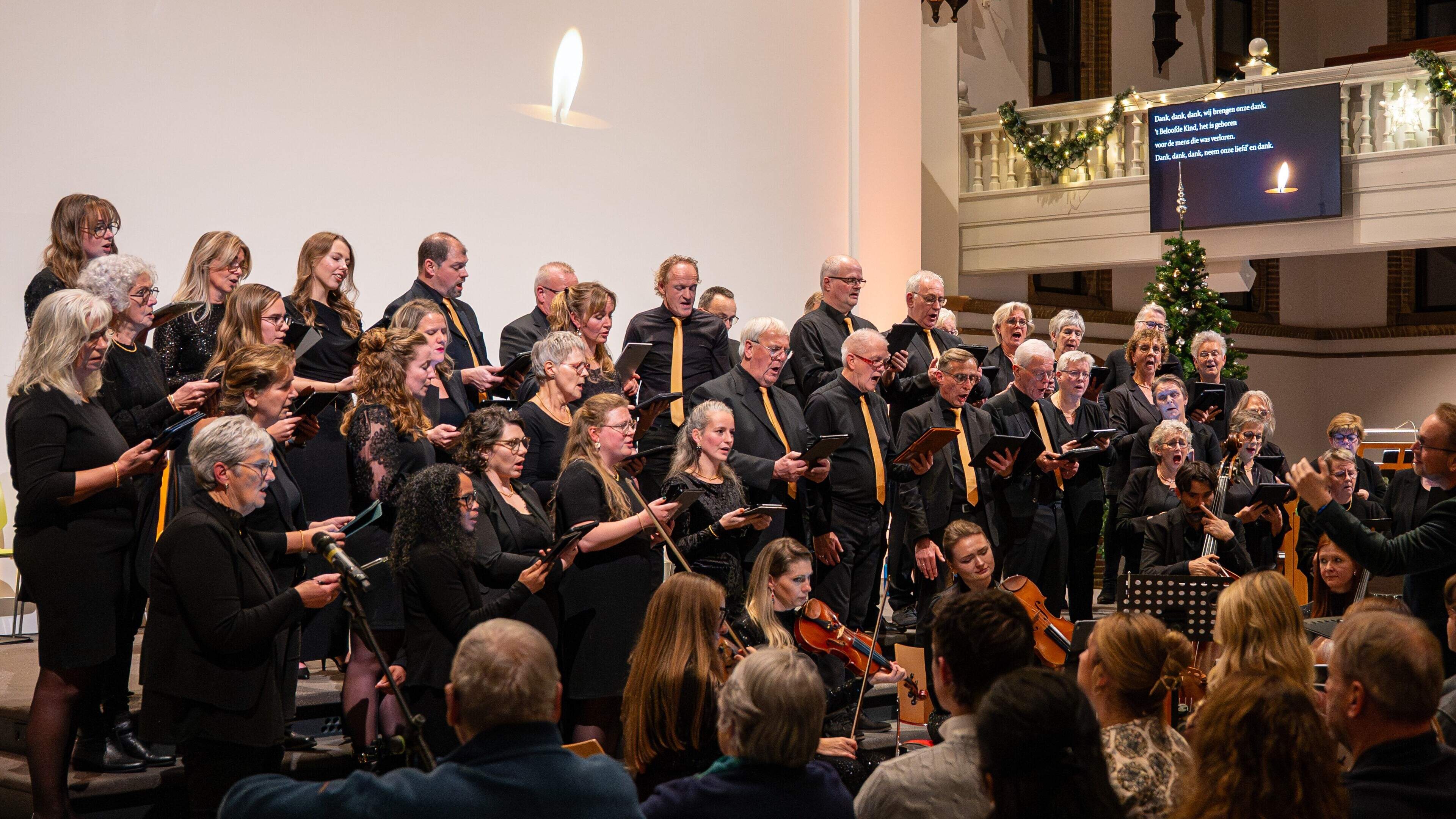 Zuidwoldiger Zangavond met Koor Glorify en organist Jaap Kramer